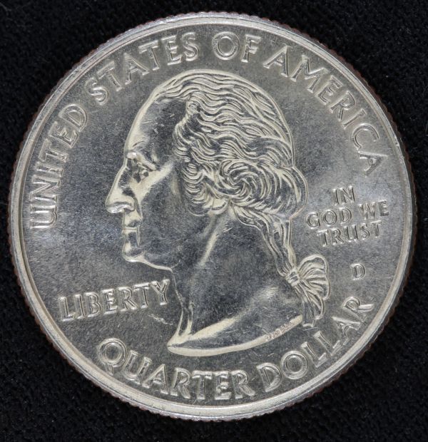 Northern-Mariana-25cents-&-1942-5cents-Coins-In-My-Change
