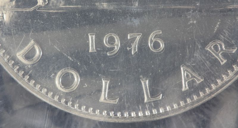 1976-Canada-Silver-Dollar-Varieties-On-Coin-?triple-Die?