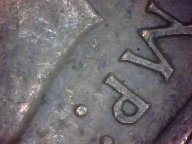 James-Bond-5-Cent-+-More