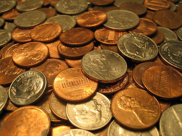 Seattle-Police-Arrest-Burglar-Found-With-65-Pounds-Of-Coins
