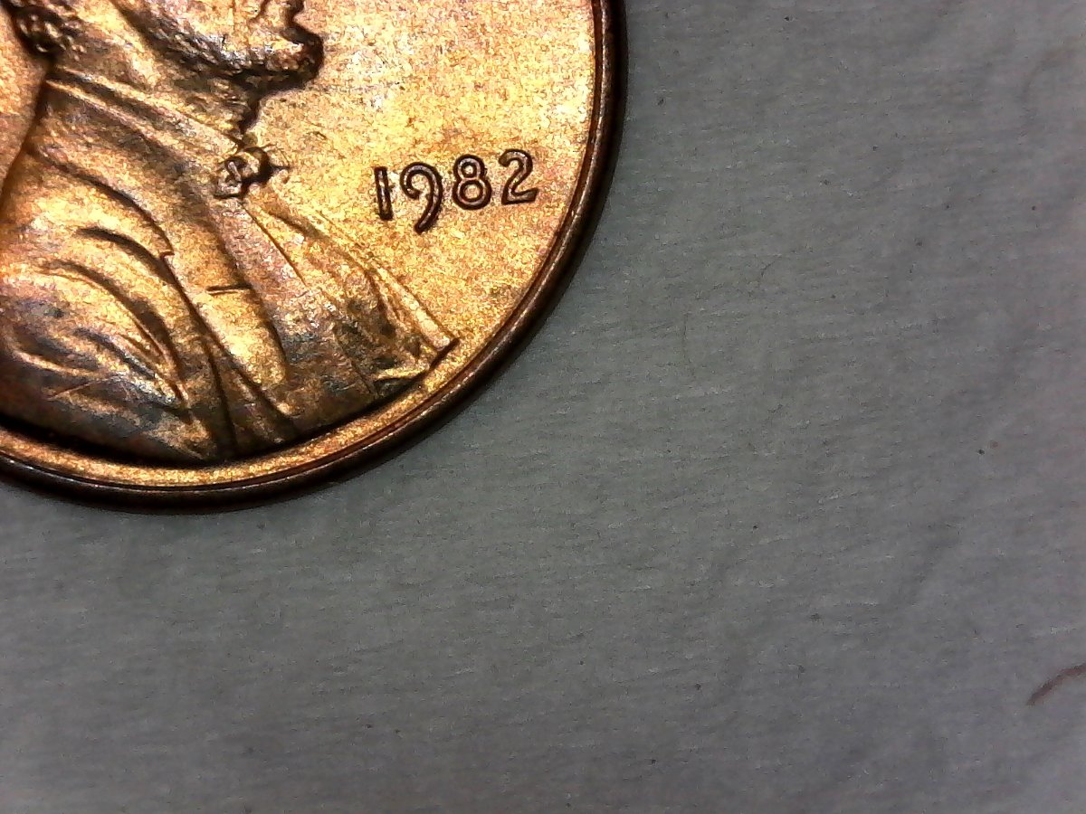 1982-Small-Date-Zinc-Lmc-DDR?
