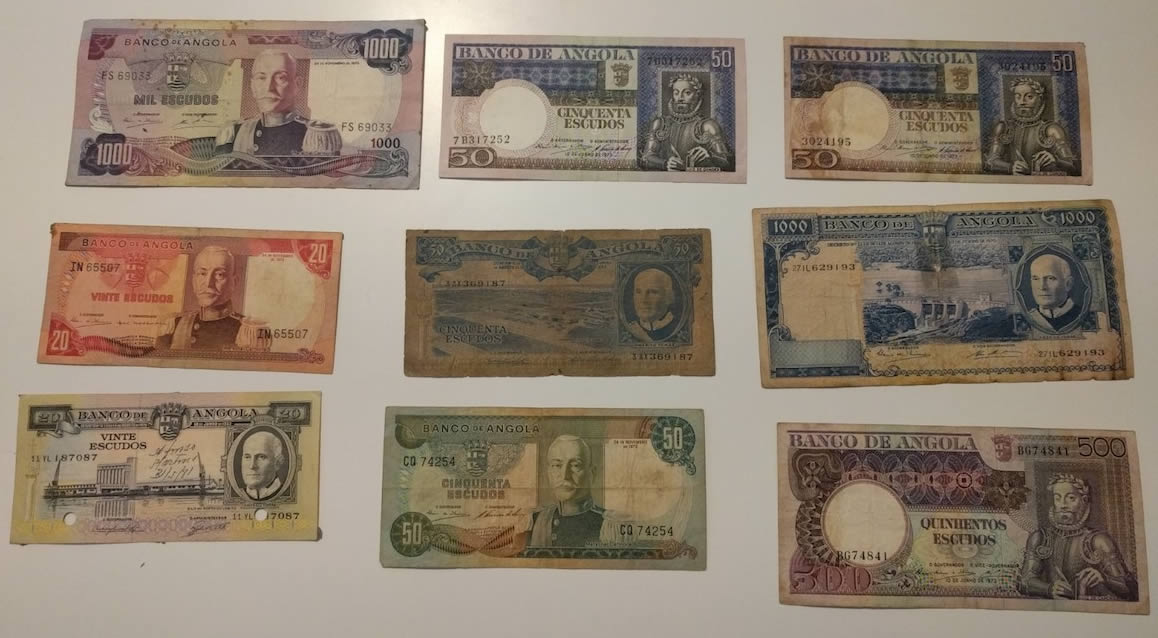 Collection-Of-Banknotes-That-Parent-Left-Me-With
