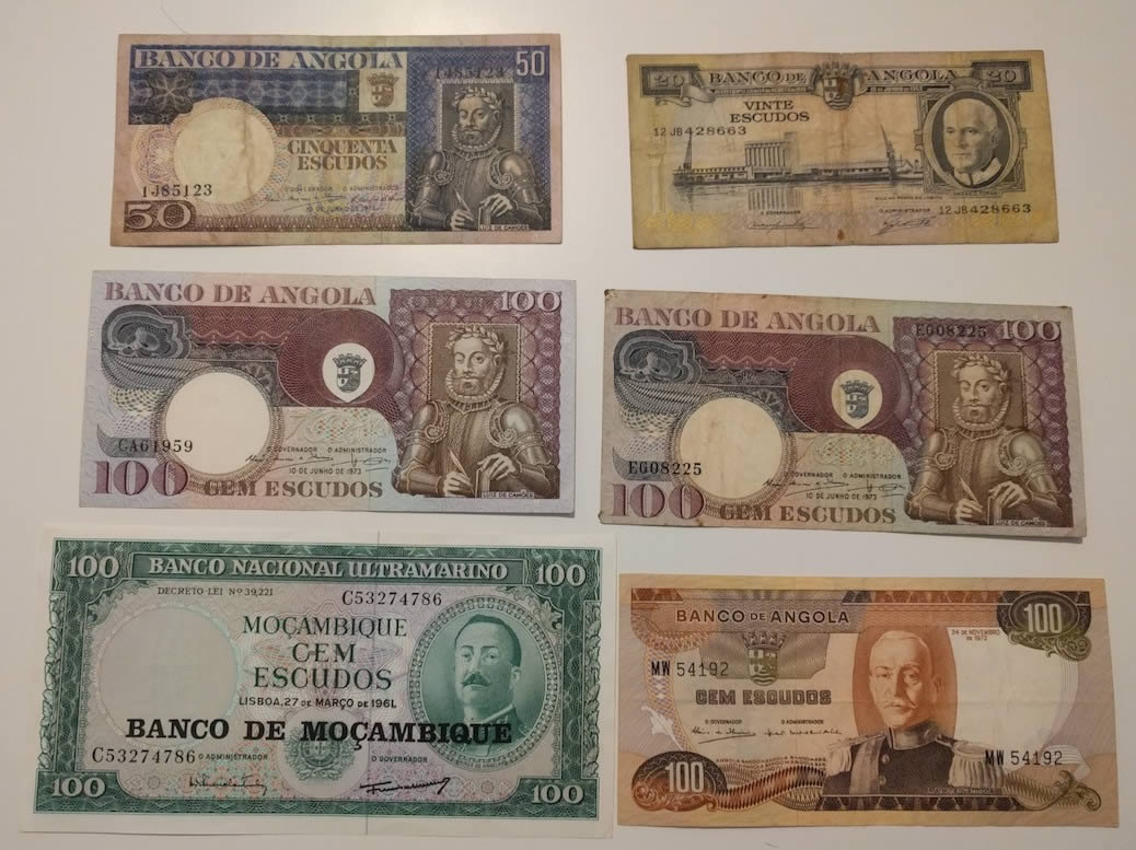 Collection-Of-Banknotes-That-Parent-Left-Me-With