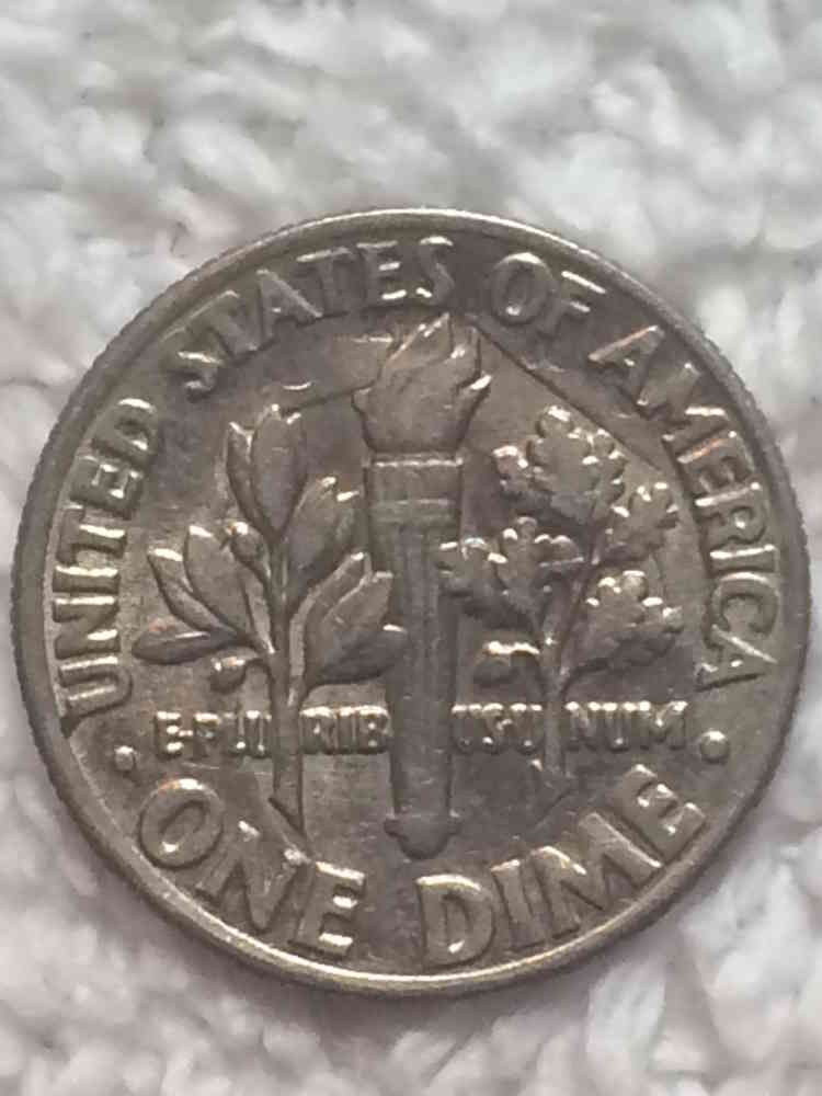 Awesome-Clash-On-1985-Roosevelt-Dime