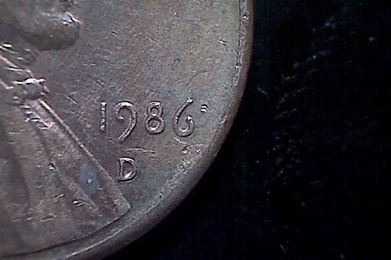 Mintmark-Way-In-The-Wrong-Spot?
