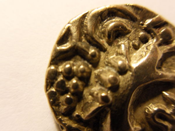 Kidarite-Silver/Gold-Coin;-Fake?