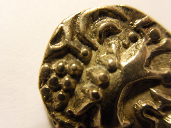 Kidarite-Silver/Gold-Coin;-Fake?