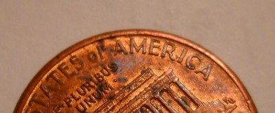 1992-P-Lincoln-With-Wide-AM-And-Far-Initials?
