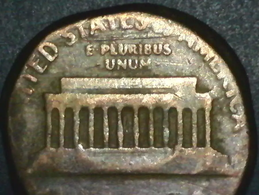 Square-Shaped-Penny-One-Side-Lincoln-Memorial-Other-Blank.