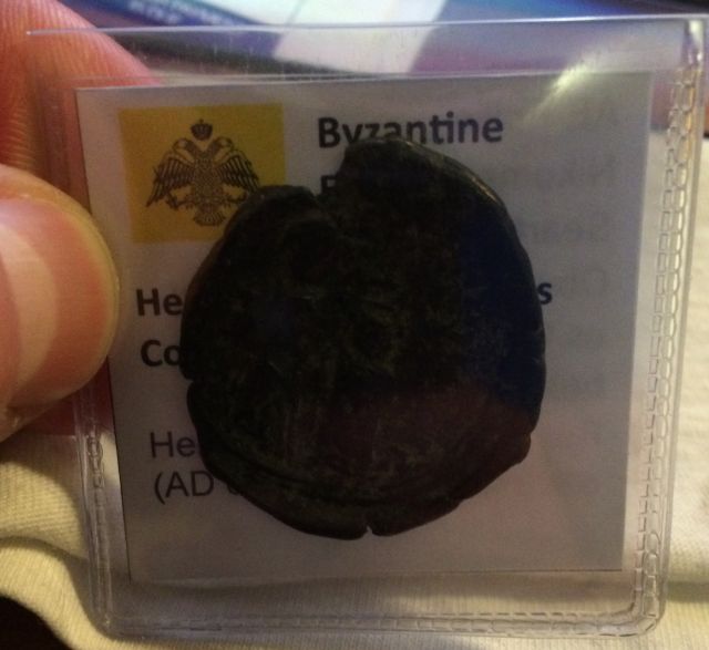 Ancient-Coin-Storage-And-Cataloguing.