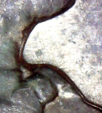 1964-D-Penny-Simple-Machine-Doubling-And-A-Die-Chip?