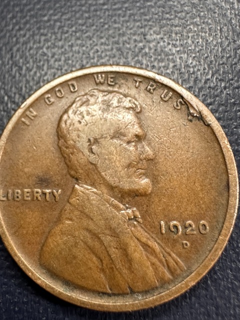 1920-D-Wheat-Penny.-Damage-Or-Extra-Cud?