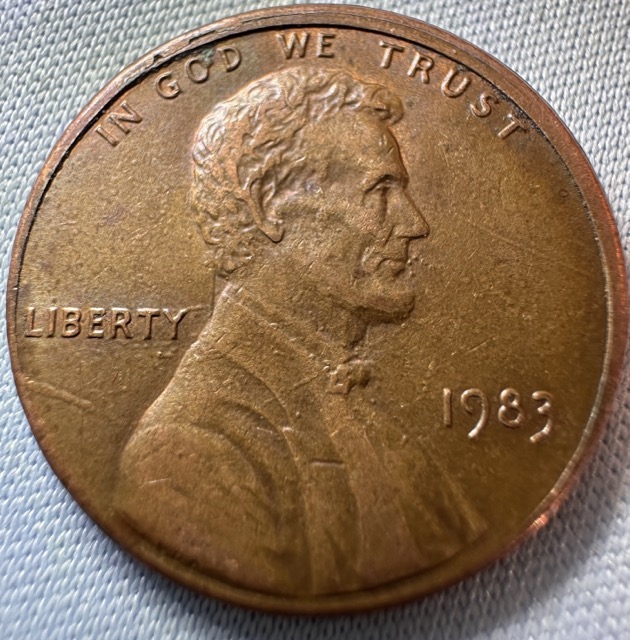 1983-Lincoln-Cent-Die-Crack-And-Off-Center?