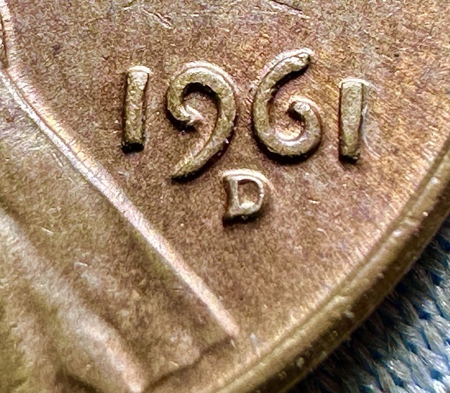 1961-D-Lincoln-Cent-Die-Chip