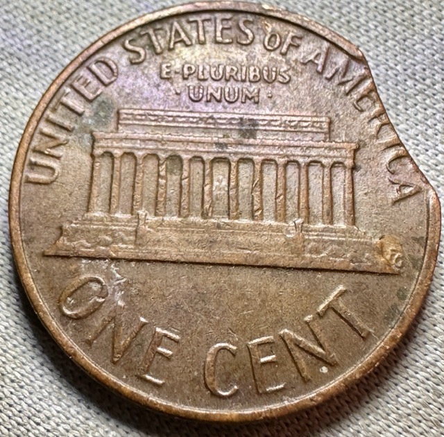 1974-Lincoln-Cent-Clipped