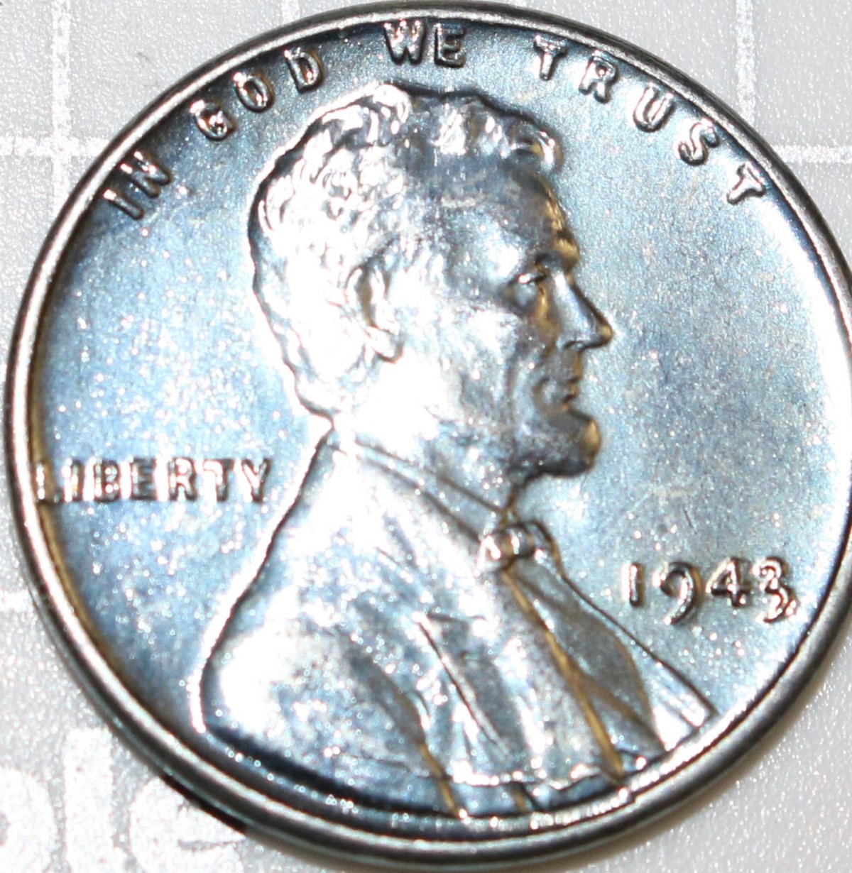 1943-Lincoln-Steel-Cent-Error-On-Bottom?