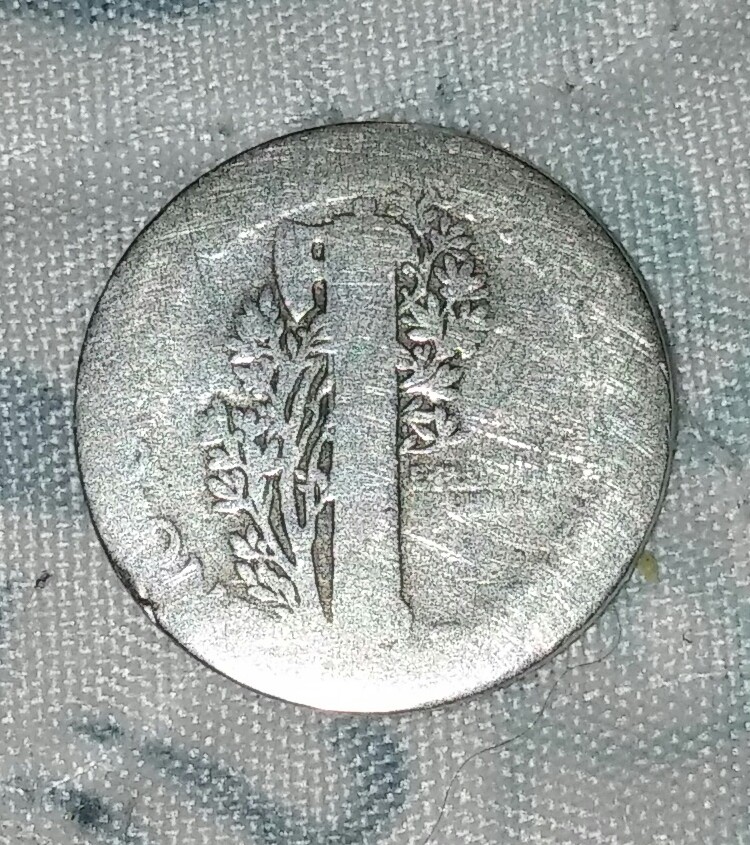 1916-Dime-Is-This-A-D?what-Do-You-Guys-Think?