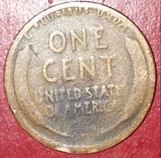 1919-Penny-Is-This-An-Error-Or-Someone-Mess-With-It?