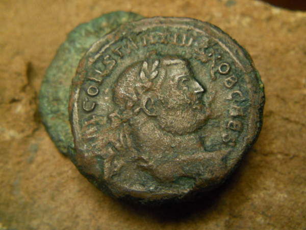Fused-Stack-Of-Three-Follis