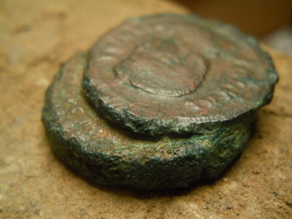 Fused-Stack-Of-Three-Follis