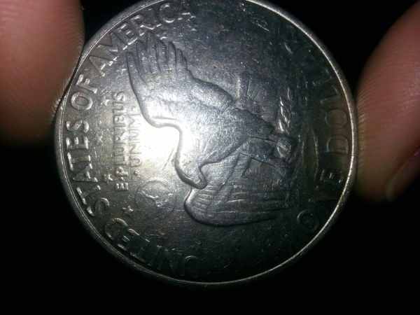 1972-Eisenhower-Dollar-Coins..