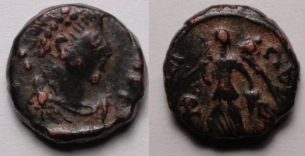 New-Photos-Of-The-Same-Old-Coins