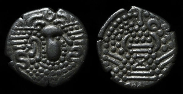 Khusro-II-And-Peroz-I-Busts-Through-The-Ages