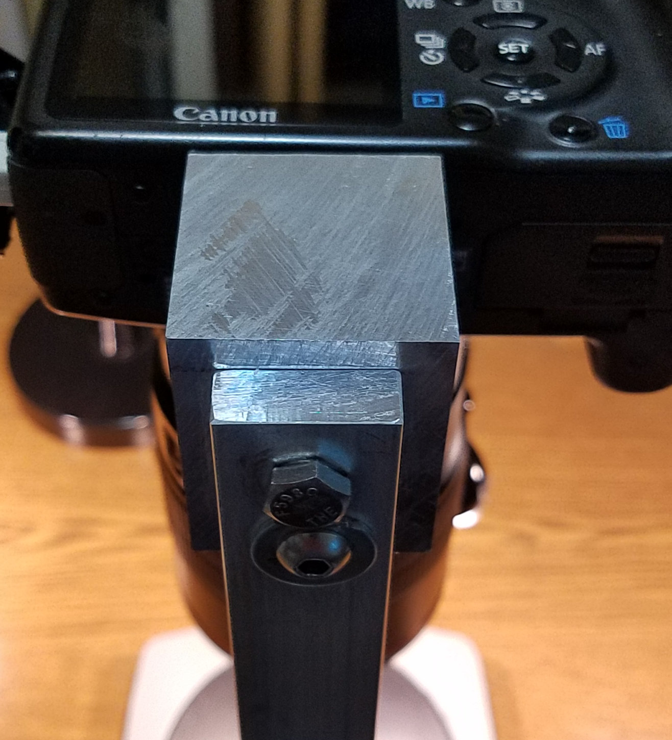 Canon-W/100mm-Macro-Lens-Too-Close