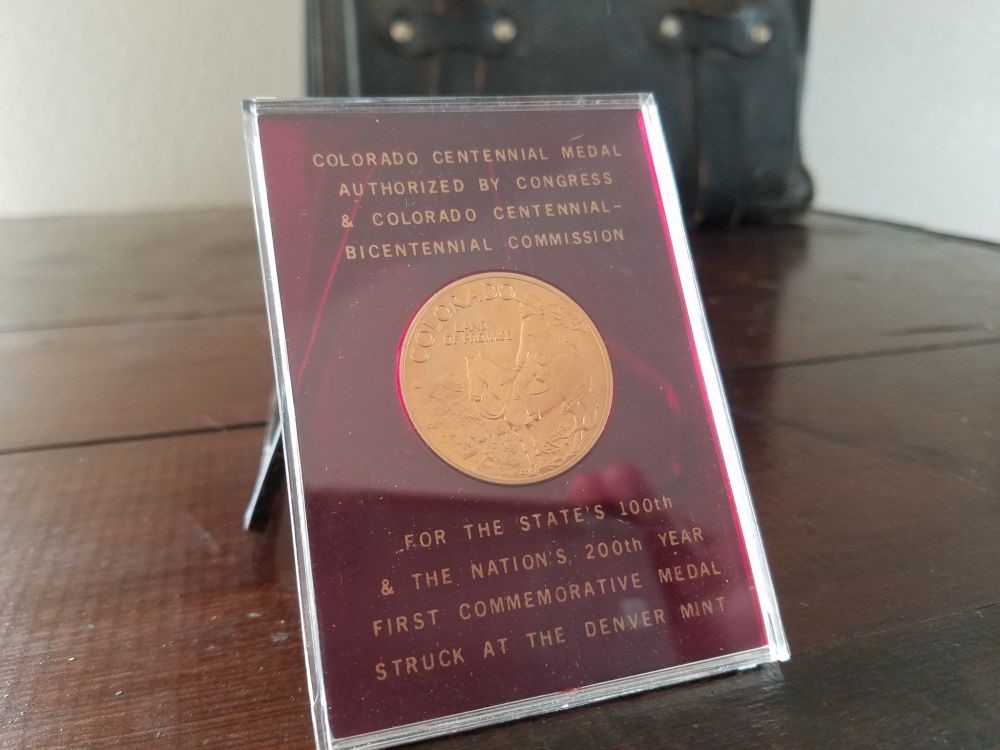 Help-With-CO-Centennial/Us-Bi-Centennial-Medal?