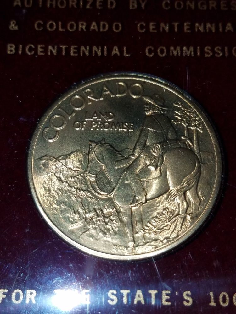 Help-With-CO-Centennial/Us-Bi-Centennial-Medal?