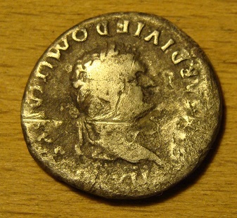 Silver-Denarius,-Fake?