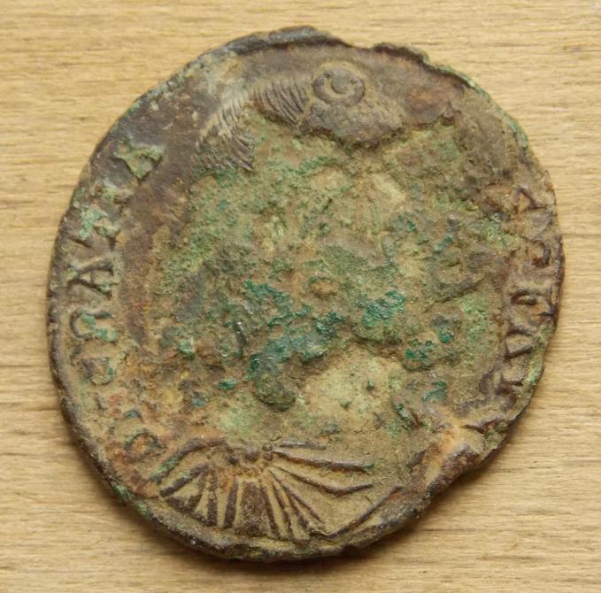 Late-Roman-Coin,-Magnus-Maximus?