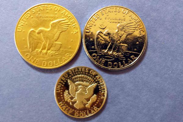 JFK-Half-Dollar-Roll-Hunters:-Silver,-Proofs-And-Other-Finds