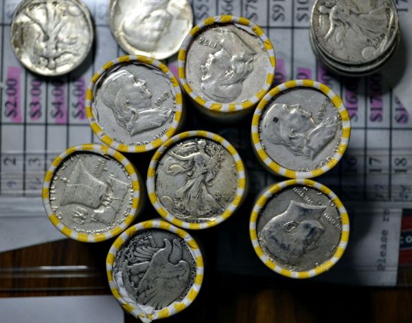 JFK-Half-Dollar-Roll-Hunters:-Silver,-Proofs-And-Other-Finds