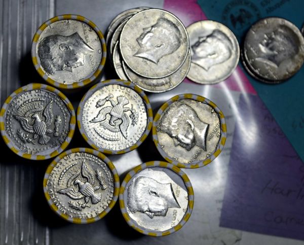JFK-Half-Dollar-Roll-Hunters:-Silver,-Proofs-And-Other-Finds