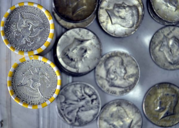 JFK-Half-Dollar-Roll-Hunters:-Silver,-Proofs-And-Other-Finds