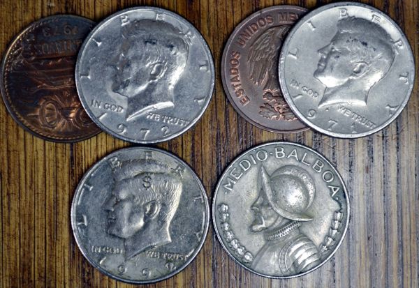 JFK-Half-Dollar-Roll-Hunters:-Silver,-Proofs-And-Other-Finds