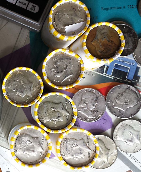 JFK-Half-Dollar-Roll-Hunters:-Silver,-Proofs-And-Other-Finds