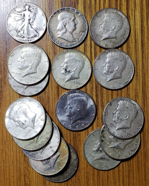 JFK-Half-Dollar-Roll-Hunters:-Silver,-Proofs-And-Other-Finds