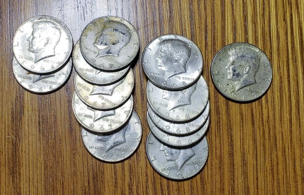 JFK-Half-Dollar-Roll-Hunters:-Silver,-Proofs-And-Other-Finds