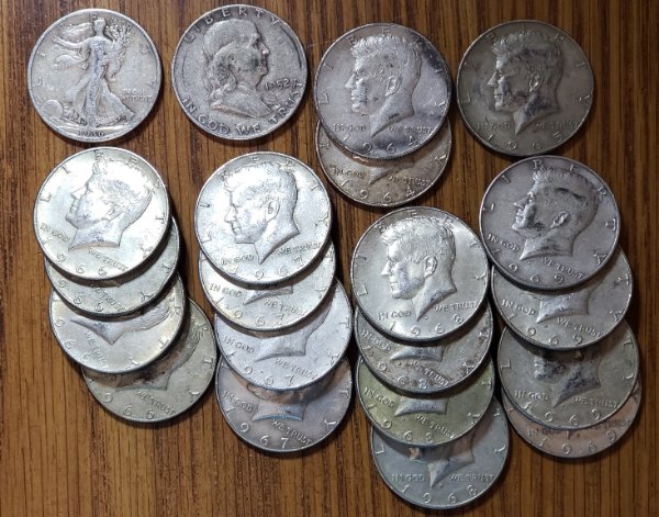 JFK-Half-Dollar-Roll-Hunters:-Silver,-Proofs-And-Other-Finds
