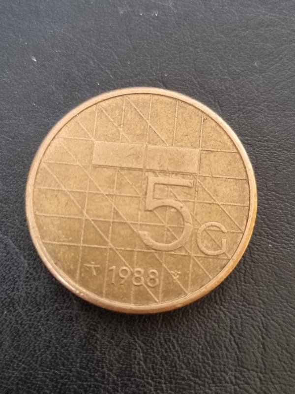 Netherland-5-Cent-1988-Wrong-Side