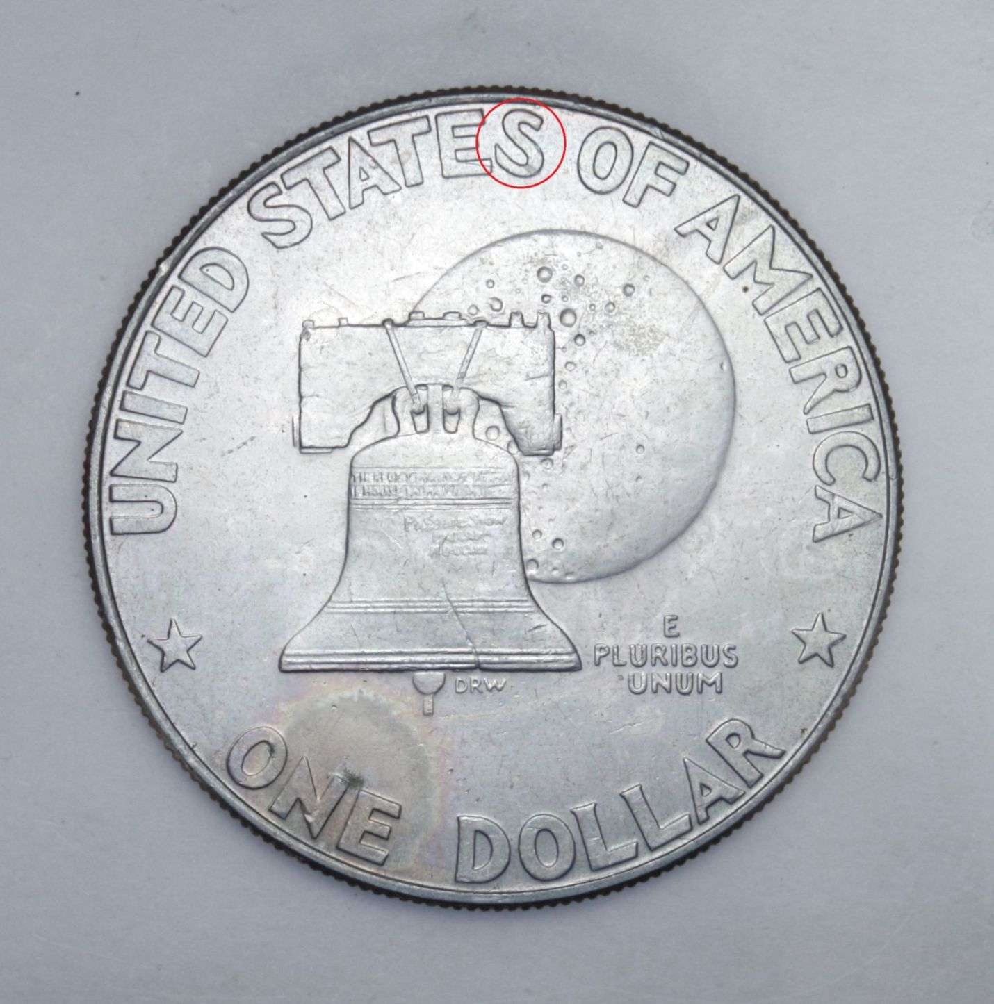 Bicentennial-Eisenhower-Dollar-Error/Variety?