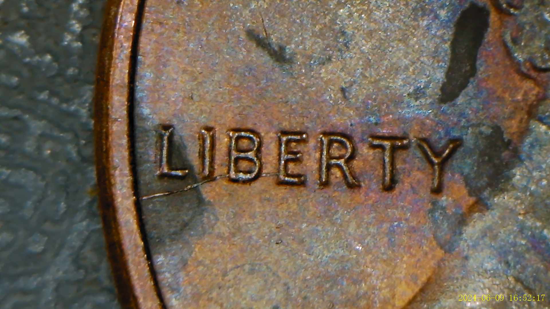 1983-Penny-With-2-Die-Cracks