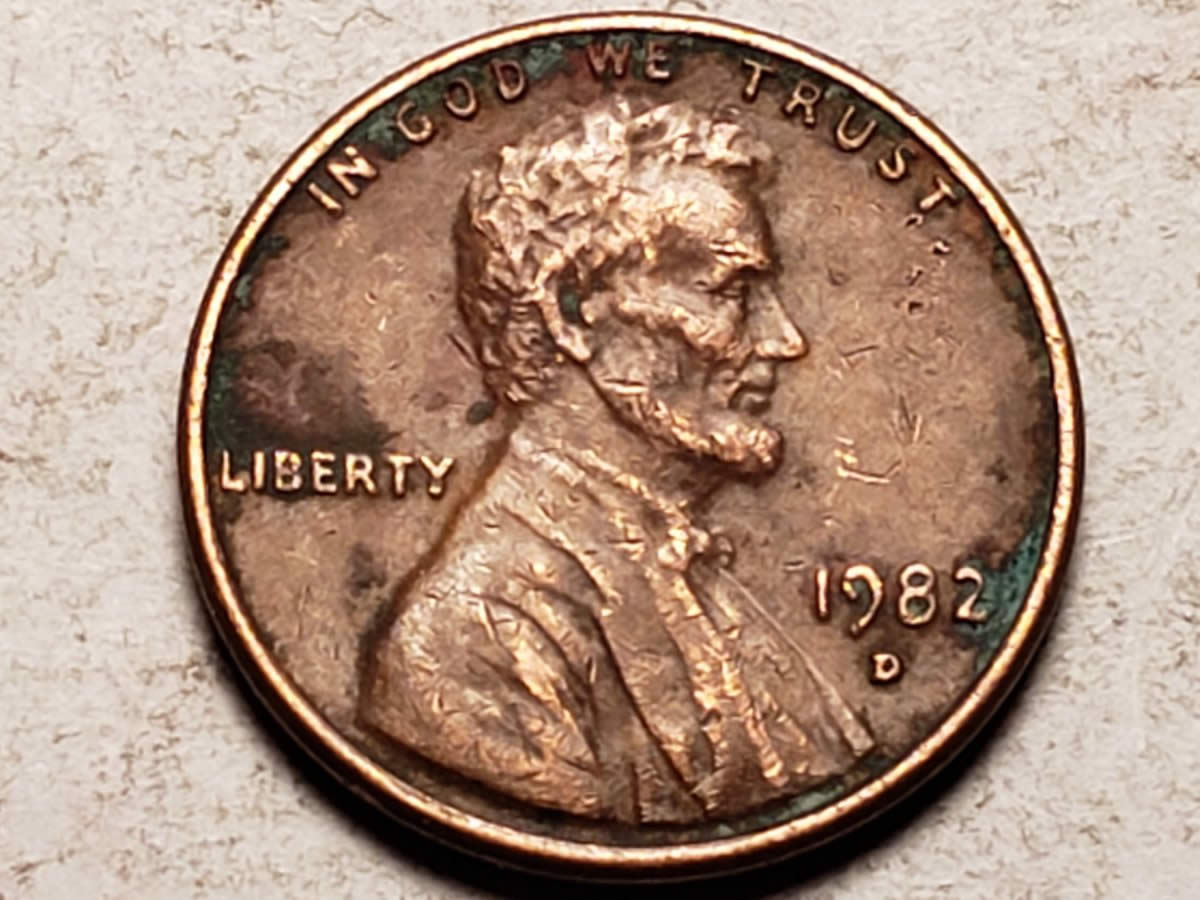 Could-It-Really-Be?-A-1982-D-Small-Date-Copper-Penny?