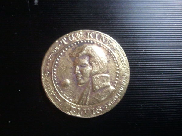Elvis-Presley-/-Morgan-Dollar-?