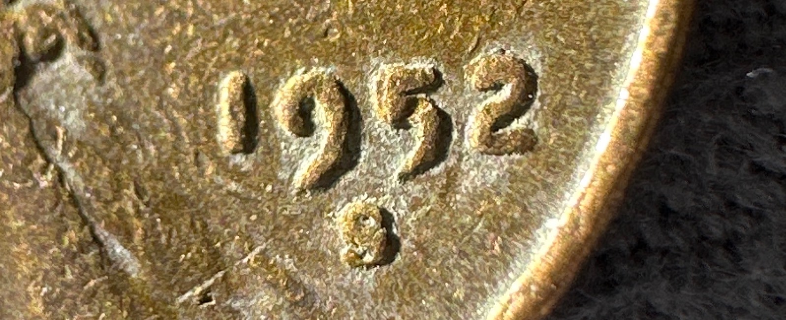 1952-Wheat-Penny---Possible-Minting-Error-But-I'm-Just-Not-Sure!-Please-Help!