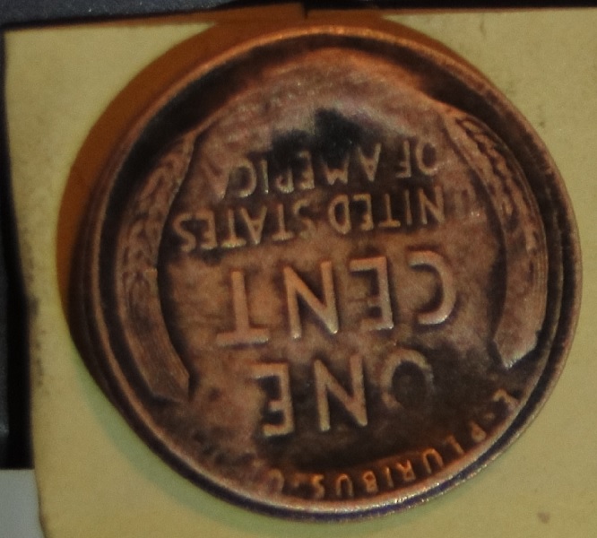 1927-Lincoln-Wheat-Penny--Looking-What-Type-Of-Errors-It-Has-And-Rough-Estimate-Of-Value