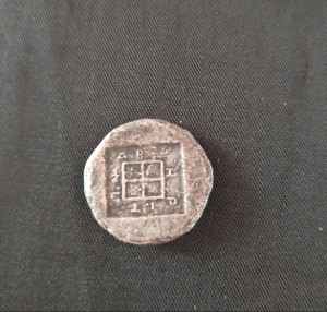 Is-This-Genuine;-The-Size-Is-26-MM-And-The-Weight-13.4-Gr.thank-You