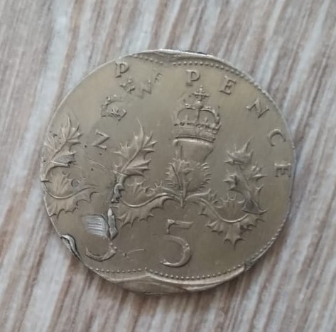 1979-Five-Pence-Error